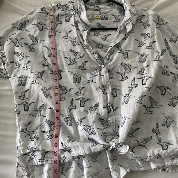 C&C California Linen Crane Boxy Top Size L - Picture 6 of 6